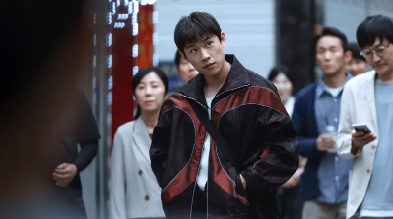 Woogi in Gold Land, a mysterious character who adds tension to the Korean thriller