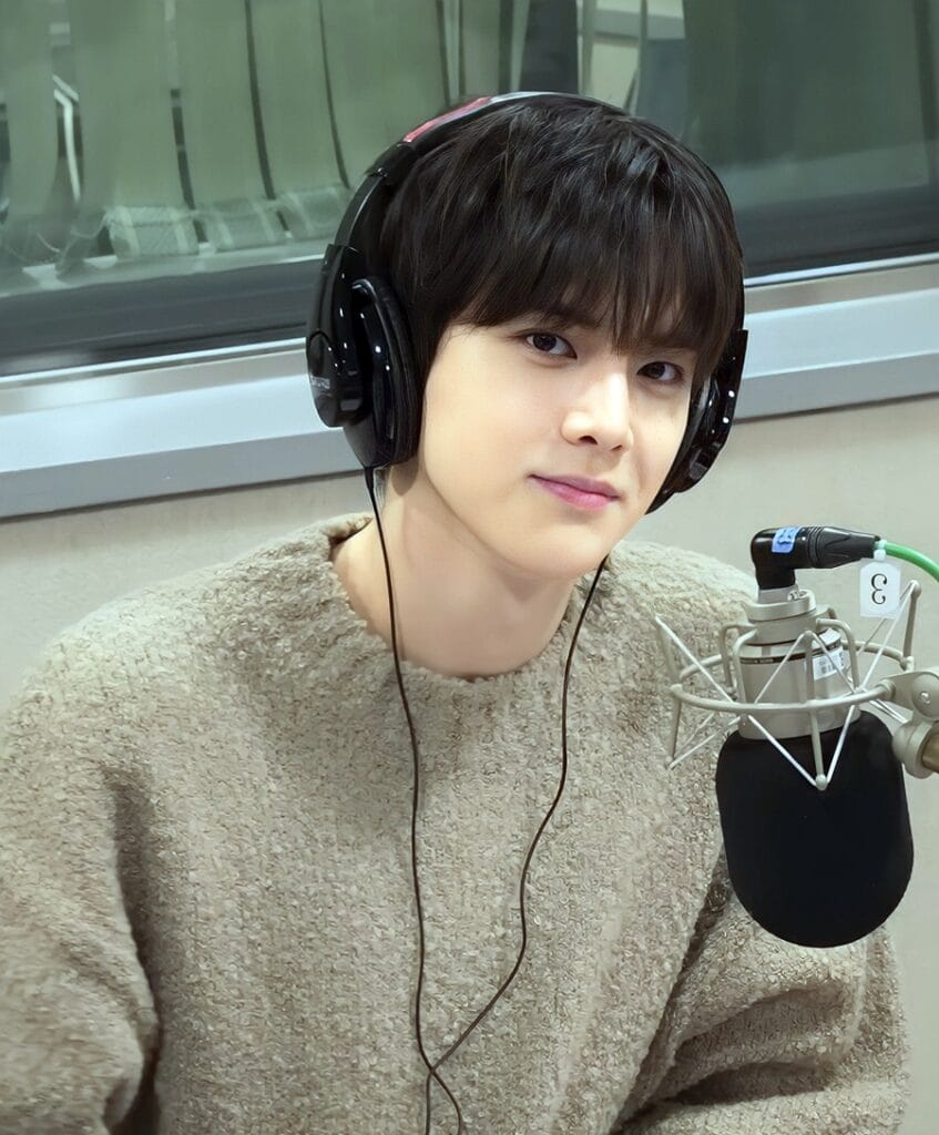 THE BOYZ Younghoon clean actor-idol visual style